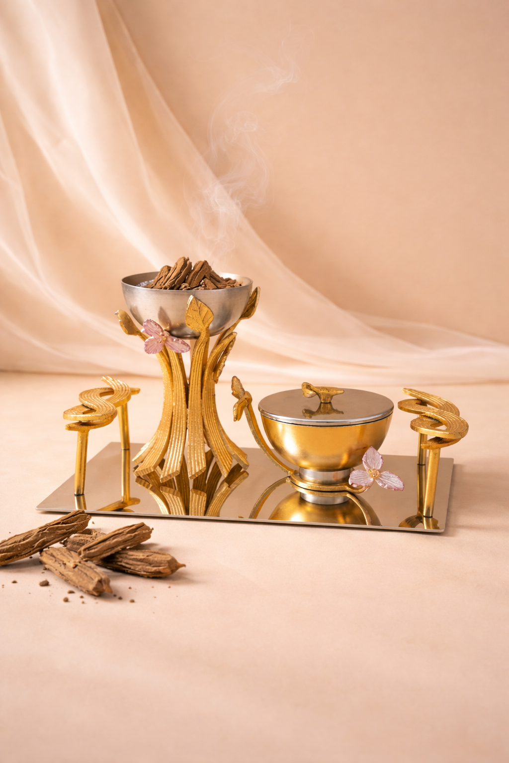 Luxury Gold Bakhoor Burner Set with Flower Detail